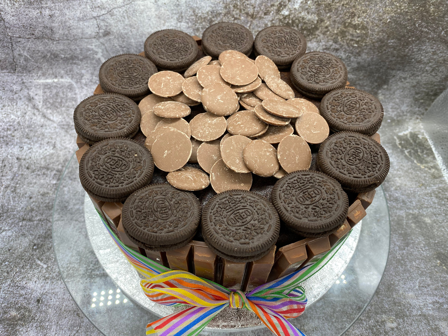 Cadbury Buttons, Kit Kat & Oreo Cake