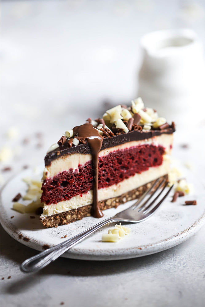 Red Velvet Cheesecake